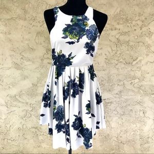 *SOLD* EUC Free People Racerback Floral Skater Dress 4